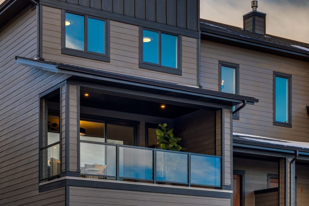 River Pointe Towns Cochrane