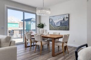 Sunalta 24 - 121 Quartz Crescent dining room