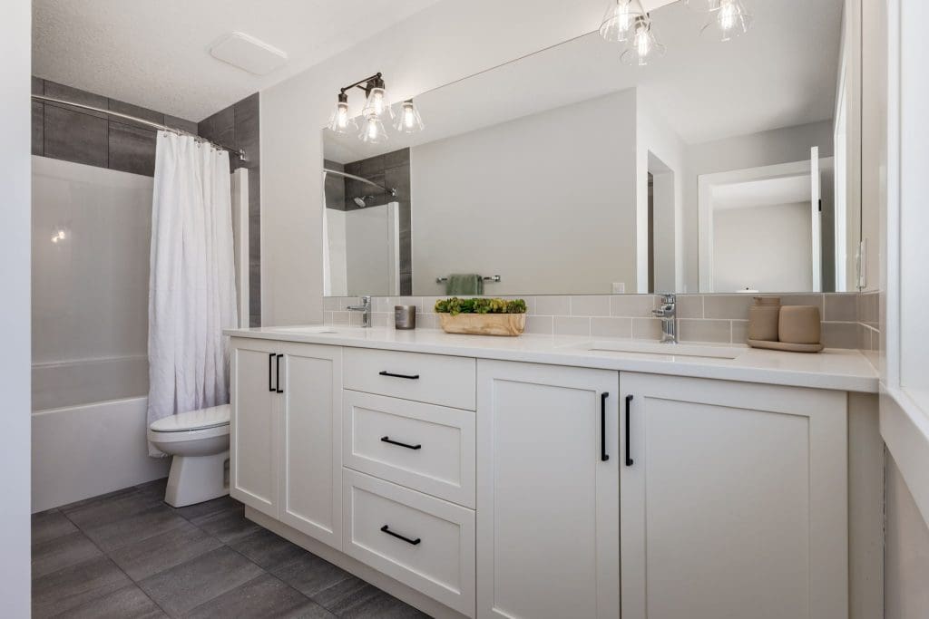 The Inglewood in Greystone